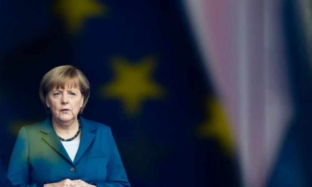 Der Spiegel: «Μικροπρεπής και δειλή» η στάση του Βερολίνου για ευρωομόλογα